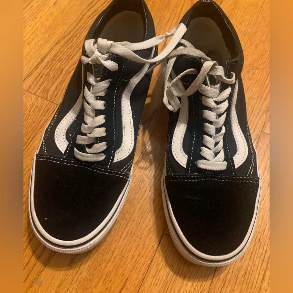 Black Vans